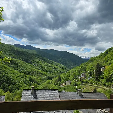 Chalet Nid Panoramique Massat